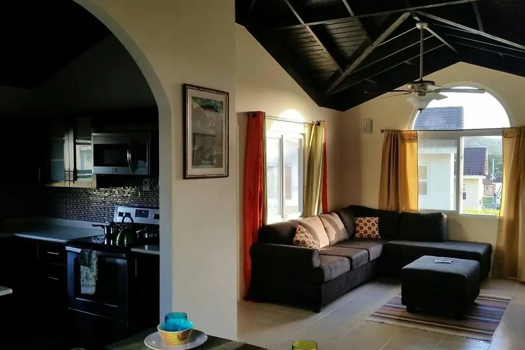 Cabana Papaya: 3Br 2Bth Retreat!! Villa Falmouth 0*,  Jamaica
