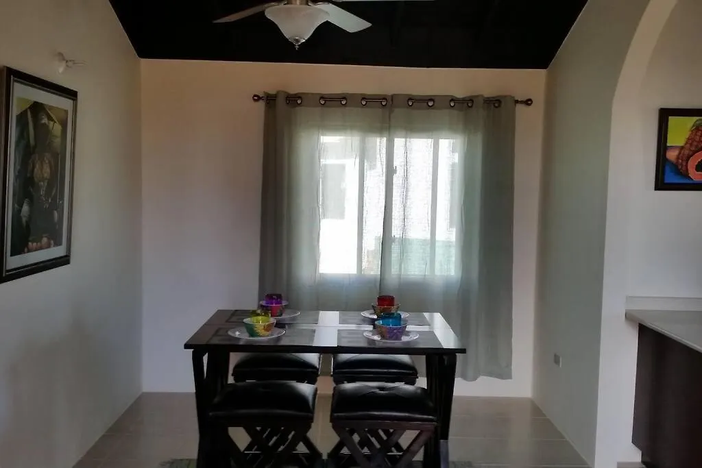 Cabana Papaya: 3Br 2Bth Retreat!! Villa Falmouth 0*,  Jamaica