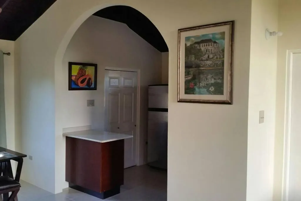 Cabana Papaya: 3Br 2Bth Retreat!! Villa Falmouth