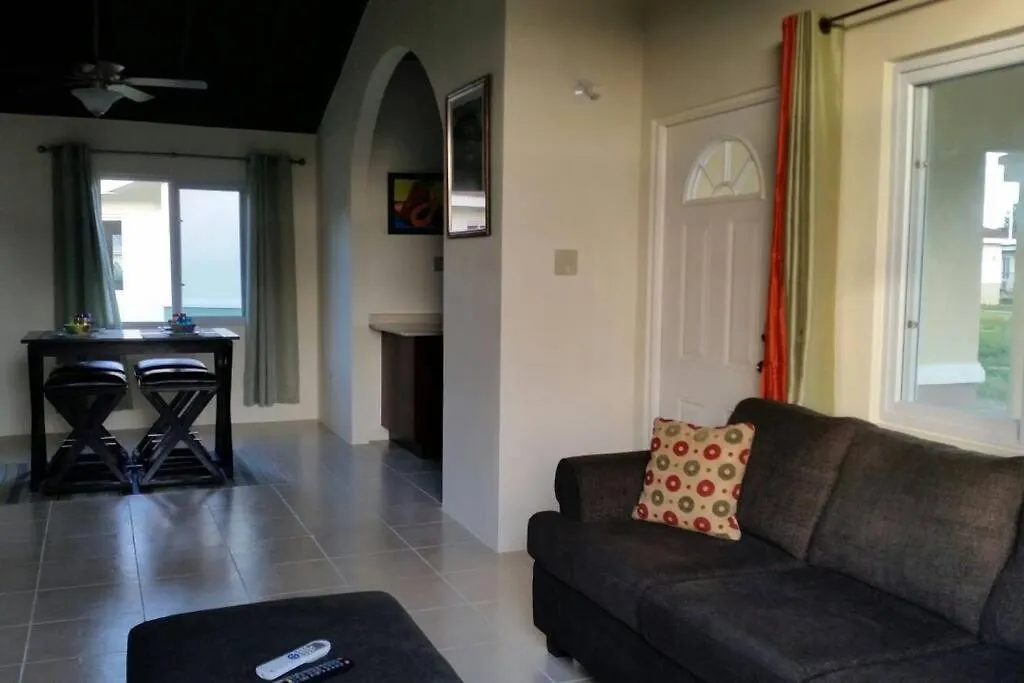 Cabana Papaya: 3Br 2Bth Retreat!! Villa Falmouth 0*,  Jamaica